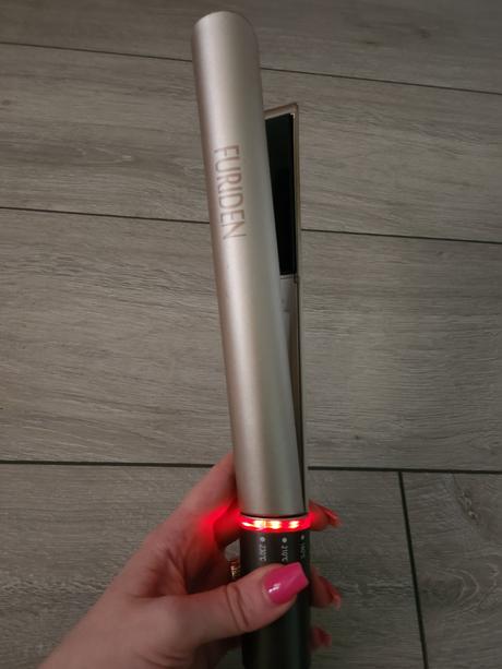 Tenká žehlička na vlasy furiden, 