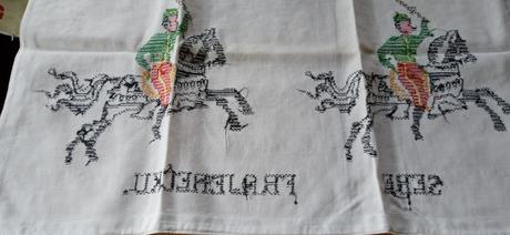 Retro nástenka 62x47 - 30eur,