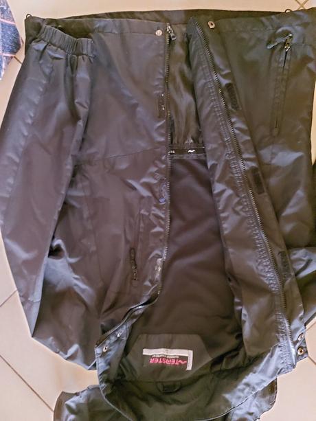 Prechodná bunda čierna, l