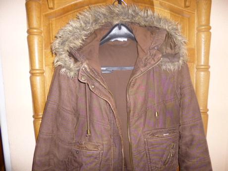 Menčestrova bundička, 164