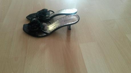 Slapky, graceland,38