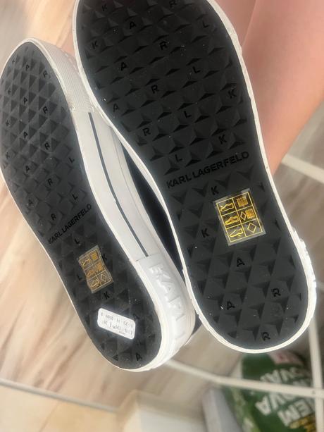 Karl tenisky, karl lagerfeld,39