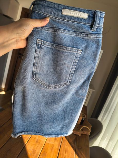 Costes svetlo modrá riflová elastická sukňa m-l, l