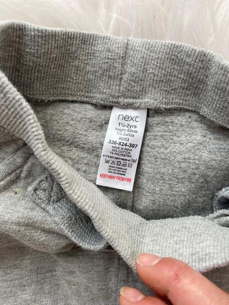 Teplaky next, next,98