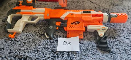 Nerf skladacia zbraň, 