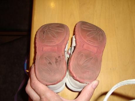 Už iba biele sandálky, d.d.step,24