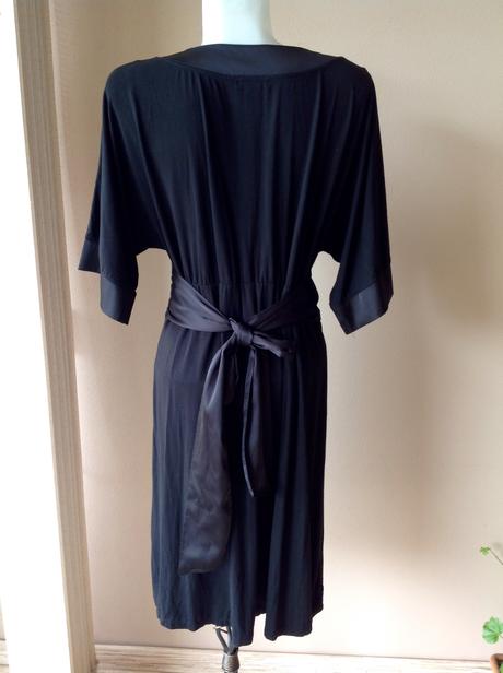 Pružné šaty 42/44, 42