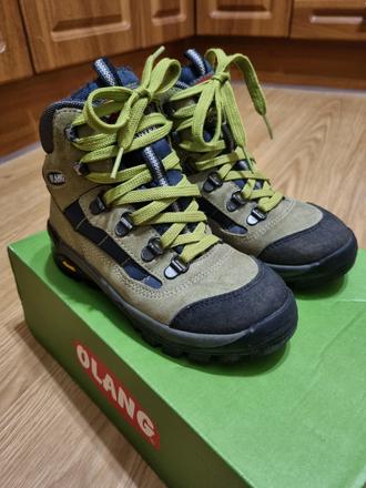 Turistické topánky, olang,32