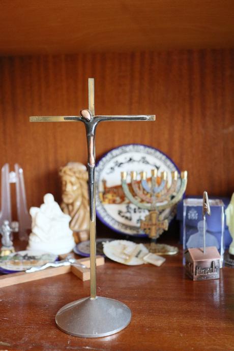 Suveníry zo svätej zeme a iné,