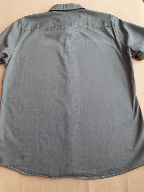 Košeľa s krátkym rukávom č. m, m