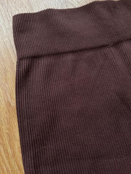 Športové legíny, m