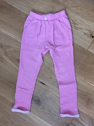 Krásne tepláčky, lupilu,110