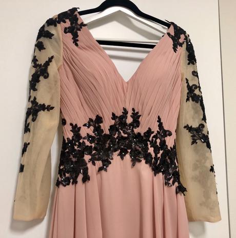 Dlhé spoločenské šaty, s