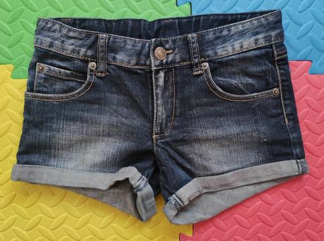 Benetton kratasy, benetton,152