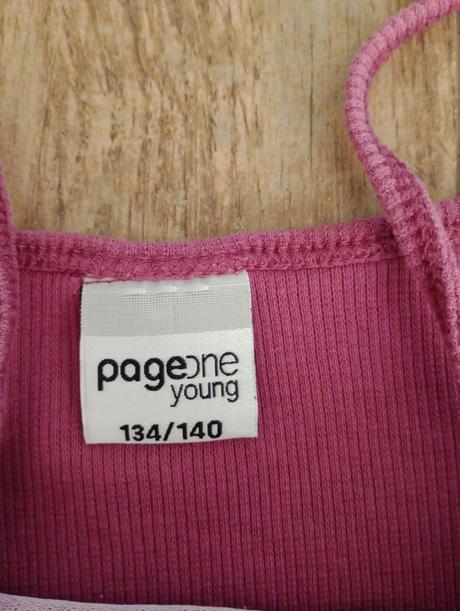 Top na leto s vyšívanými kvetmi, takko,134