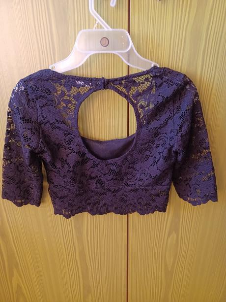 Čierny krajkový top, bershka,s