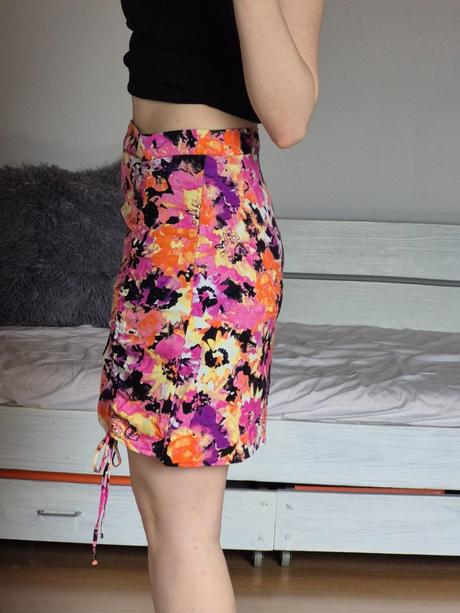 Ružová farebná mini sukňa, takko,42