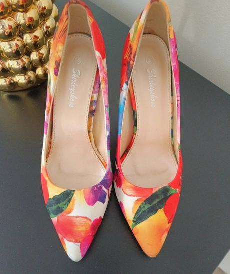 Farebné lodičky, 38