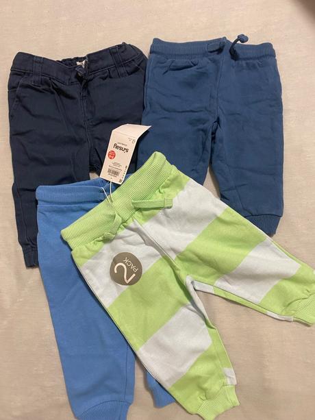 Tepláky a nohavice 68, sinsay,68