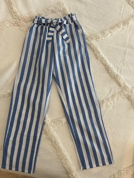 Letné nohavice, 146