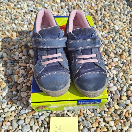 Topanky, protetika,32