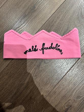 Huncút čelenka, 110