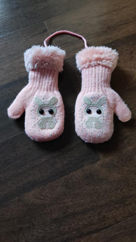 Dievčenské rukavice na zimu, 92