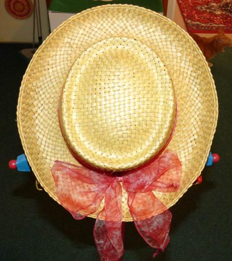 Klobúk z morskej trávy, 56
