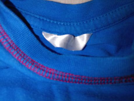 Pekne tricko s milou priserkou, 80