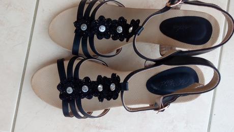 Sandále čierne, 40