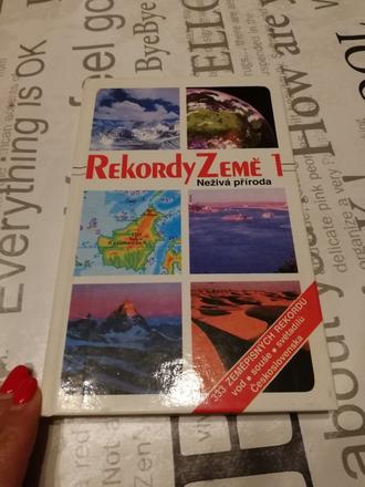 Kniha rekordy zeme,