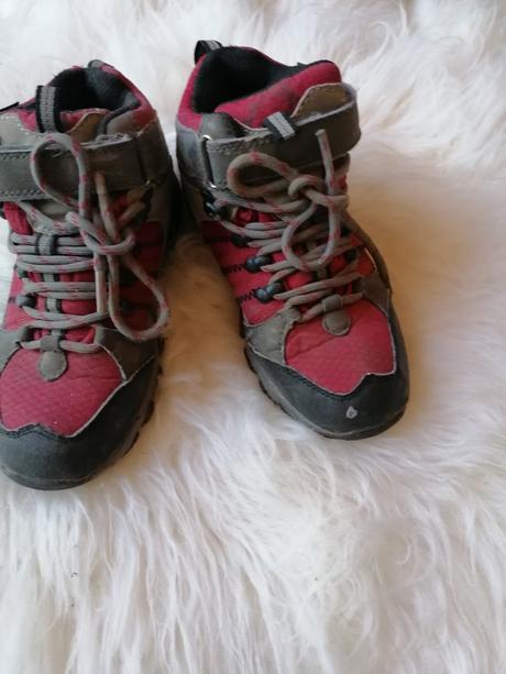 Trekingove topánky, 32