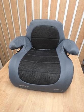 Podsedák s isofixom, 