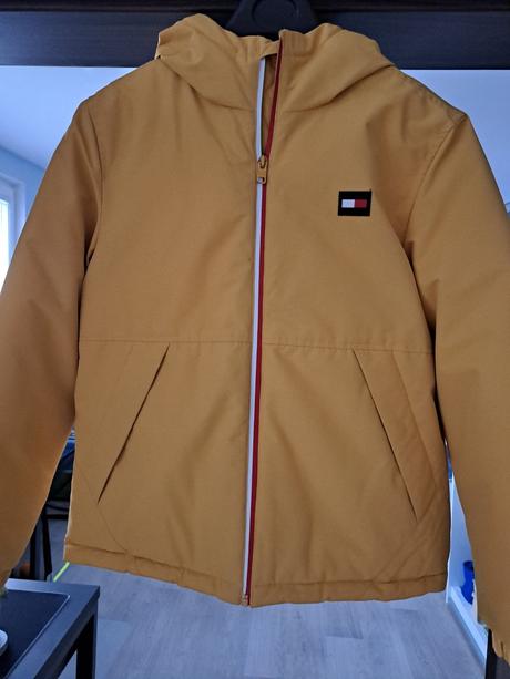 Bunda, tommy hilfiger,152
