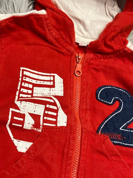 Chlapčenská mikina s kapucňou (68), 68