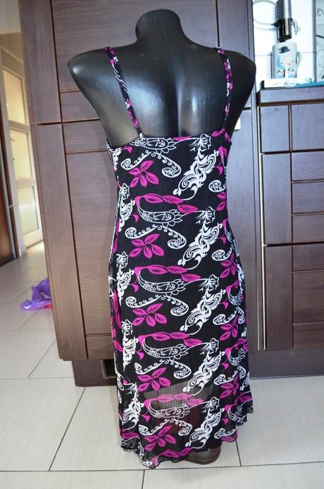 Krasne vzdusne saty, m