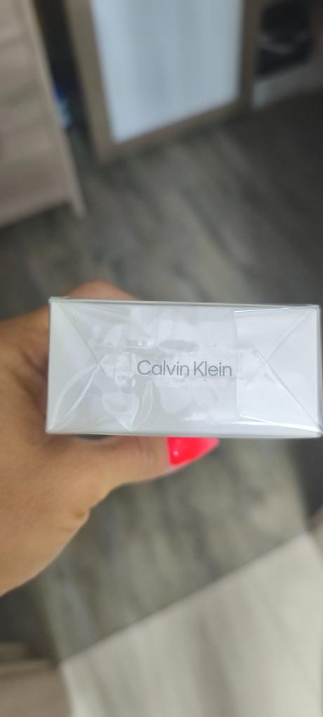Parfém calvin klein, 