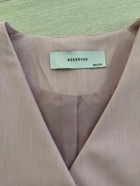 Vesta, reserved,122