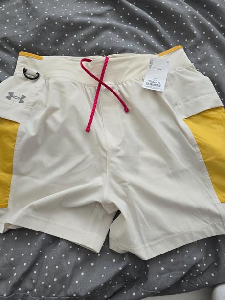 Kratase, under armour,l