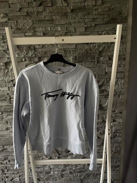 Tommy hilfiger v.s, tommy hilfiger,s