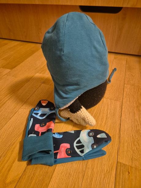 Set zimna ciapka a rukavice, 86