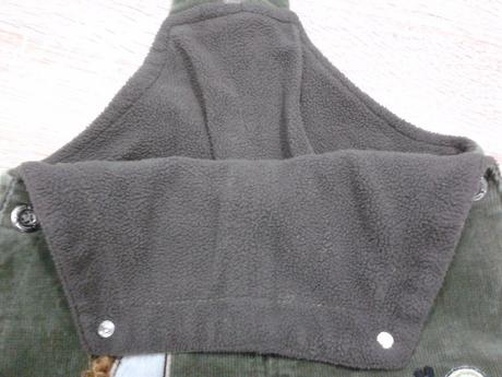 Menčestrove podsite nohavice, 80