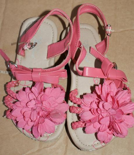 Sandálky, reserved,26