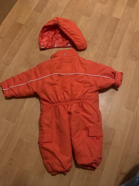 Kombinéza, just play,62