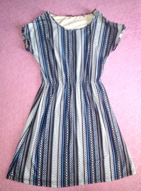 Vzorované šaty, esmara,38