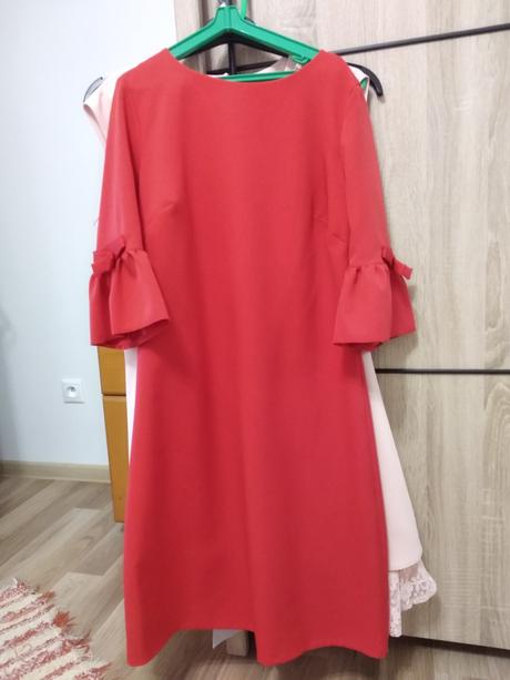 Spoločenské šaty, 38