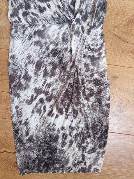 Svetlosive saty guess s, guess,s