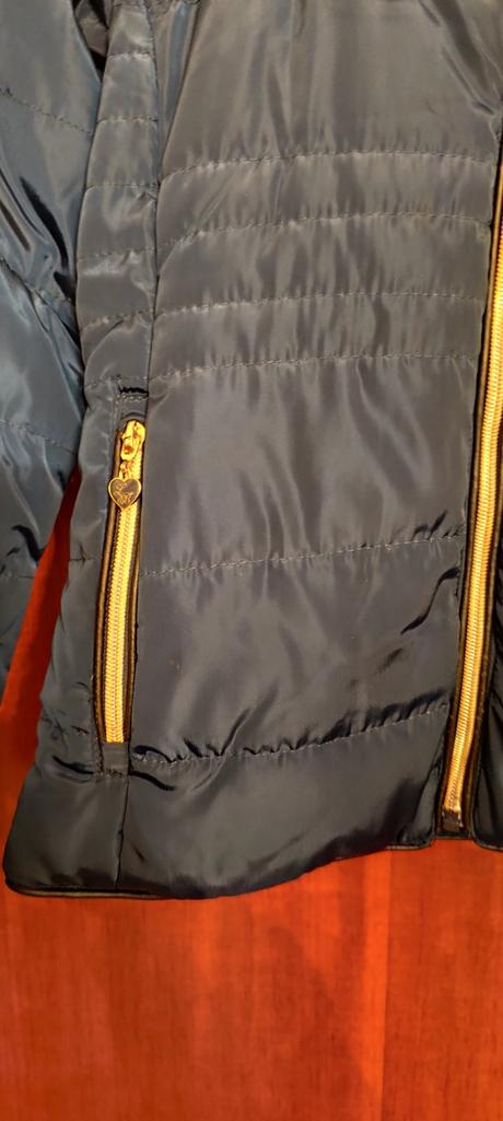 Vetrovka lemon beret, 146