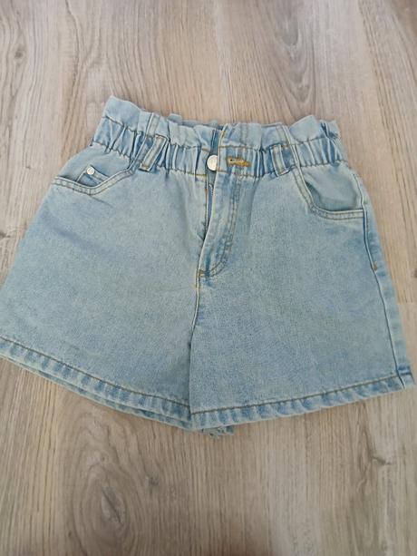 Kraťasy, sinsay,140