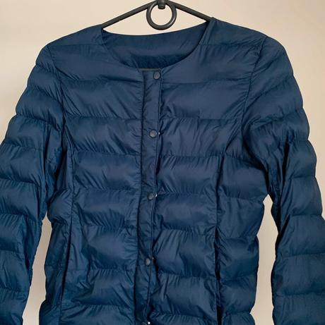 Modra lehká bunda, gate,s